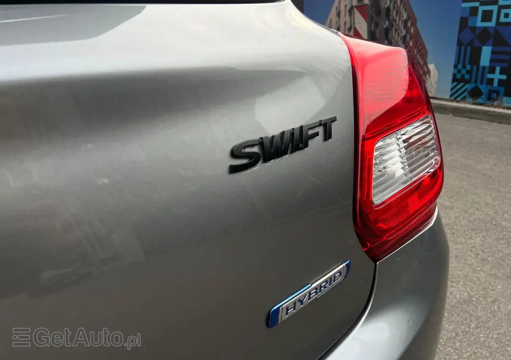SUZUKI Swift 1.2 Dualjet Hybrid Club