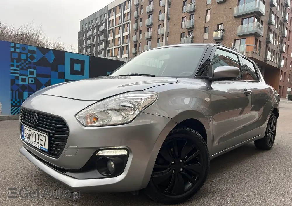SUZUKI Swift 1.2 Dualjet Hybrid Club