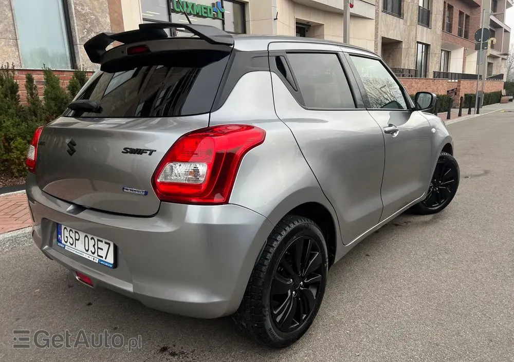 SUZUKI Swift 1.2 Dualjet Hybrid Club