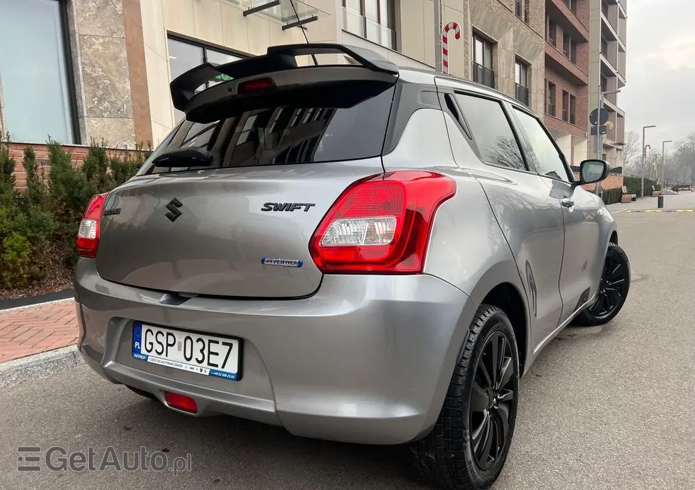 SUZUKI Swift 1.2 Dualjet Hybrid Club