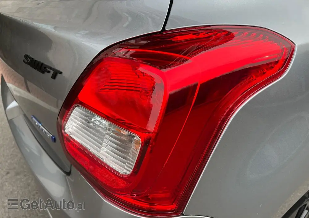 SUZUKI Swift 1.2 Dualjet Hybrid Club