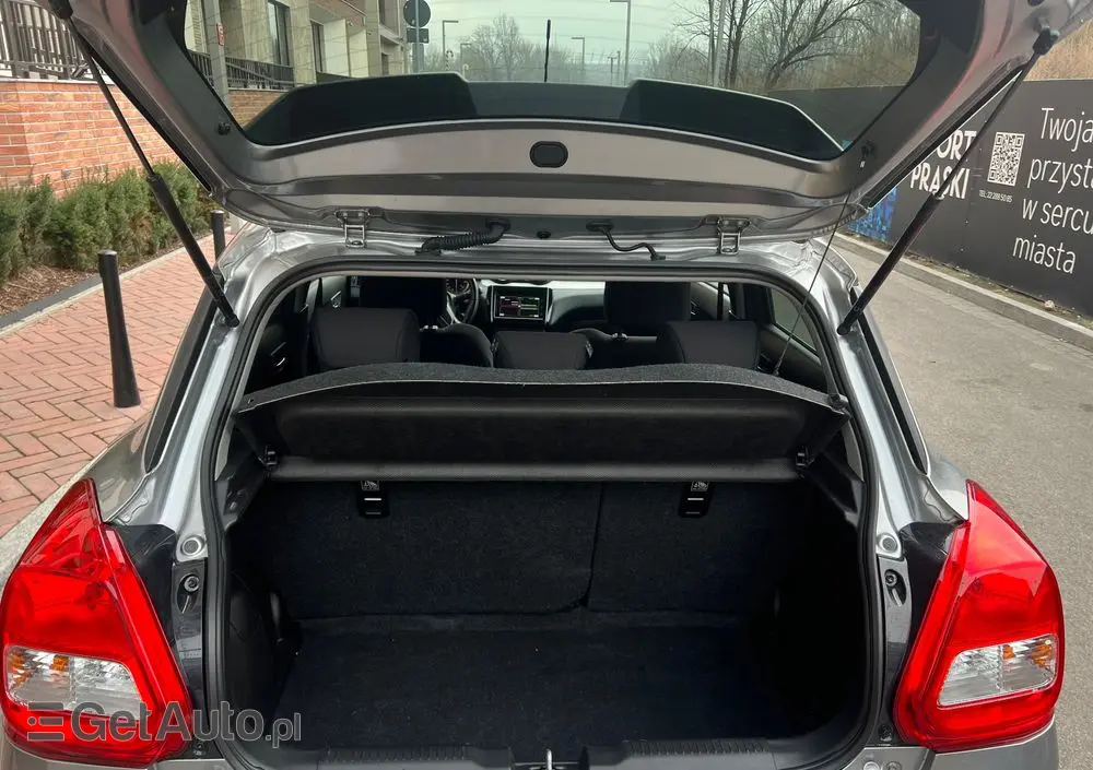 SUZUKI Swift 1.2 Dualjet Hybrid Club