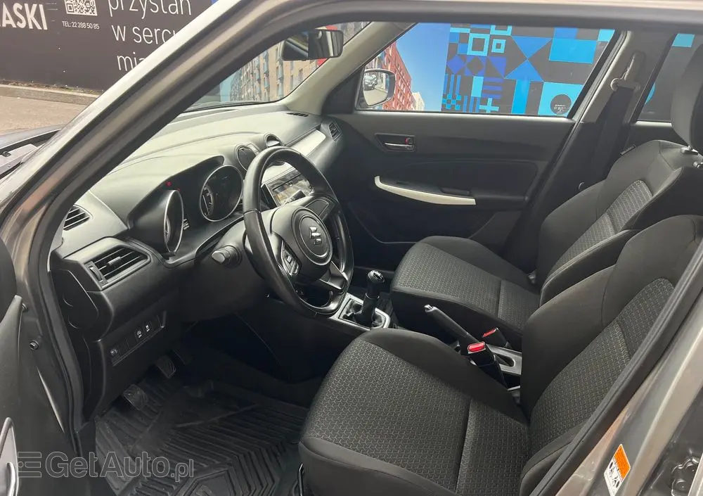 SUZUKI Swift 1.2 Dualjet Hybrid Club