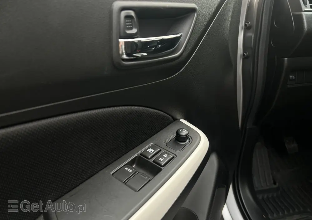 SUZUKI Swift 1.2 Dualjet Hybrid Club