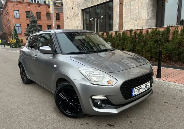 SUZUKI Swift 1.2 Dualjet Hybrid Club