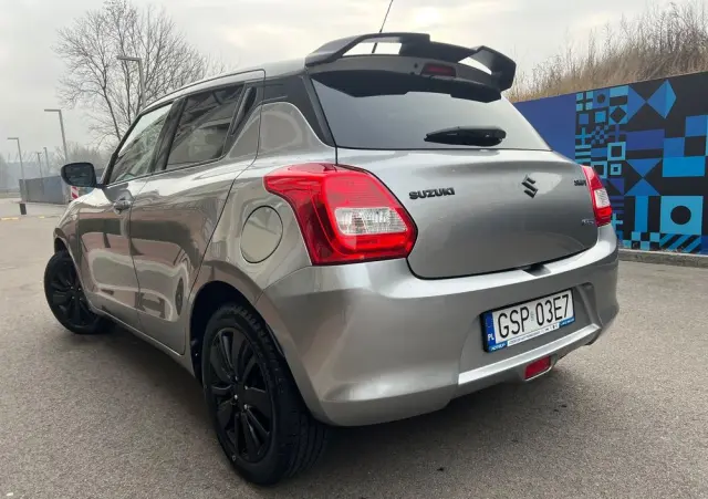 SUZUKI Swift 1.2 Dualjet Hybrid Club