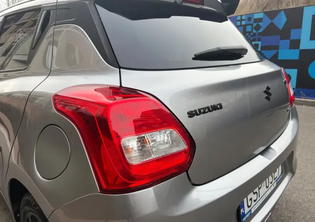 SUZUKI Swift 1.2 Dualjet Hybrid Club