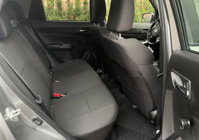 SUZUKI Swift 1.2 Dualjet Hybrid Club