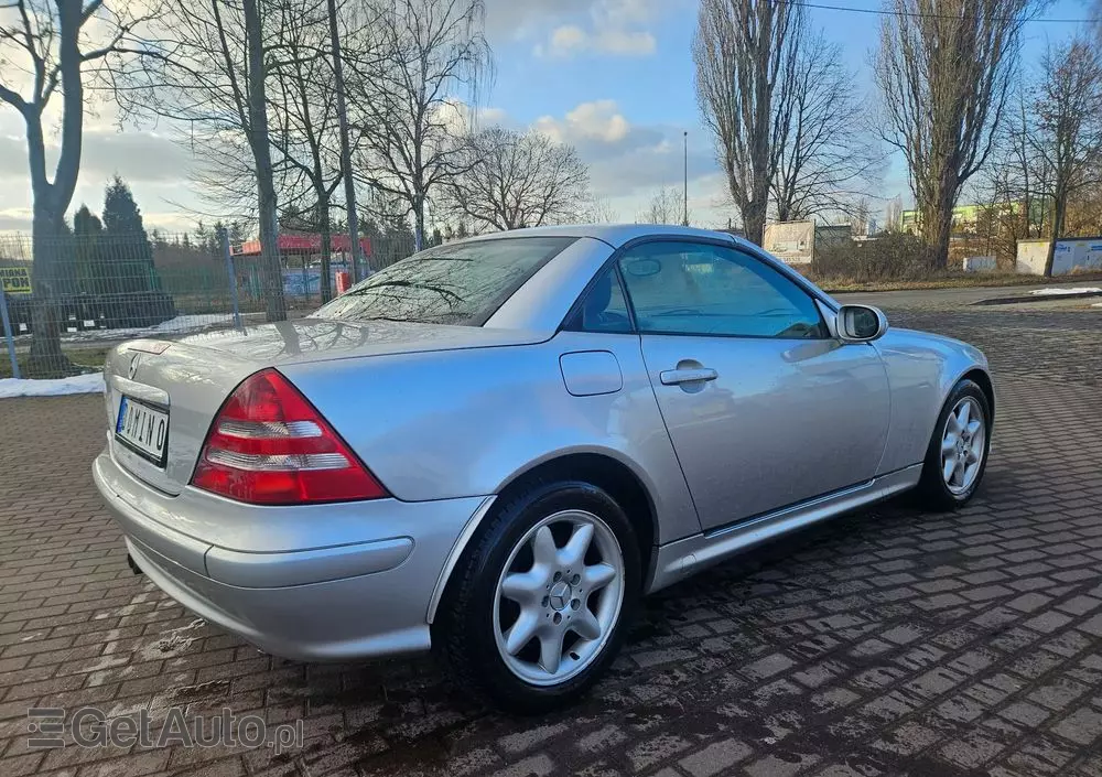 MERCEDES-BENZ SLK 