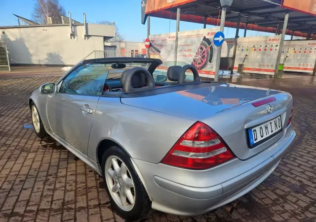 MERCEDES-BENZ SLK 