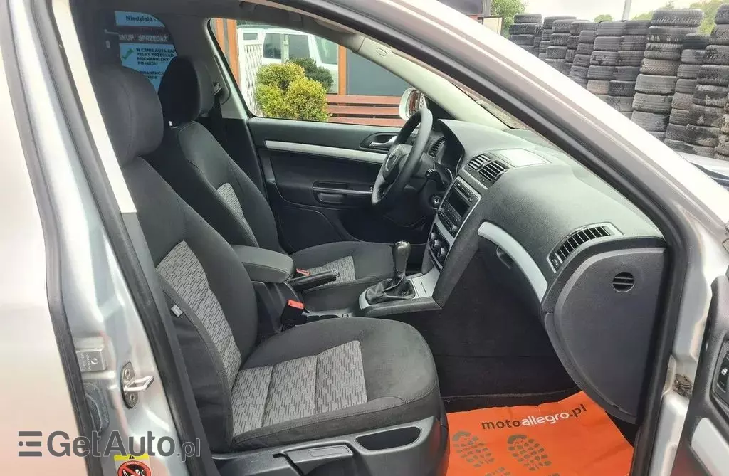 SKODA Octavia 