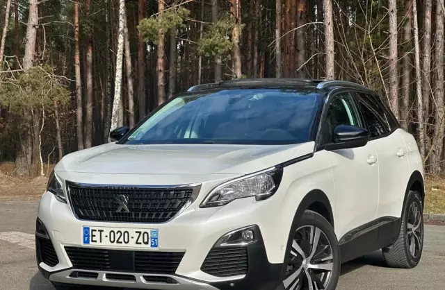 PEUGEOT 3008 