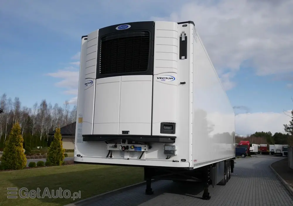 SCHMITZ CARGOBULL CARRIER VECTOR  4170 MTH Stan Idealny 