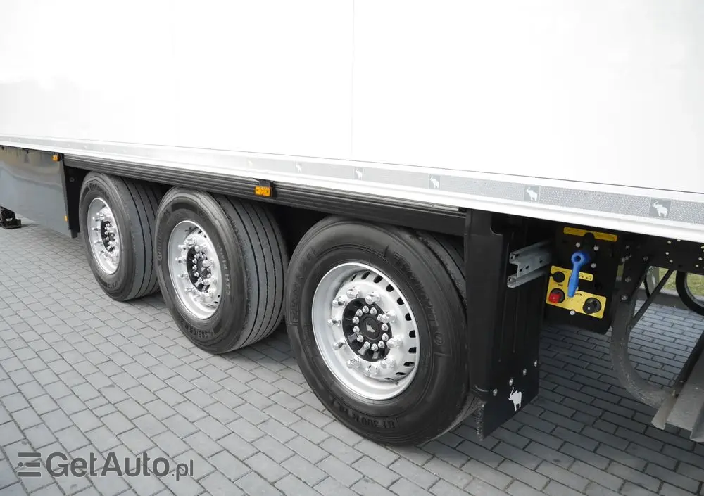 SCHMITZ CARGOBULL CARRIER VECTOR  4170 MTH Stan Idealny 