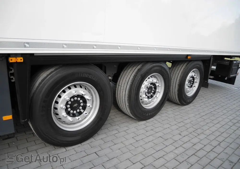 SCHMITZ CARGOBULL CARRIER VECTOR  4170 MTH Stan Idealny 