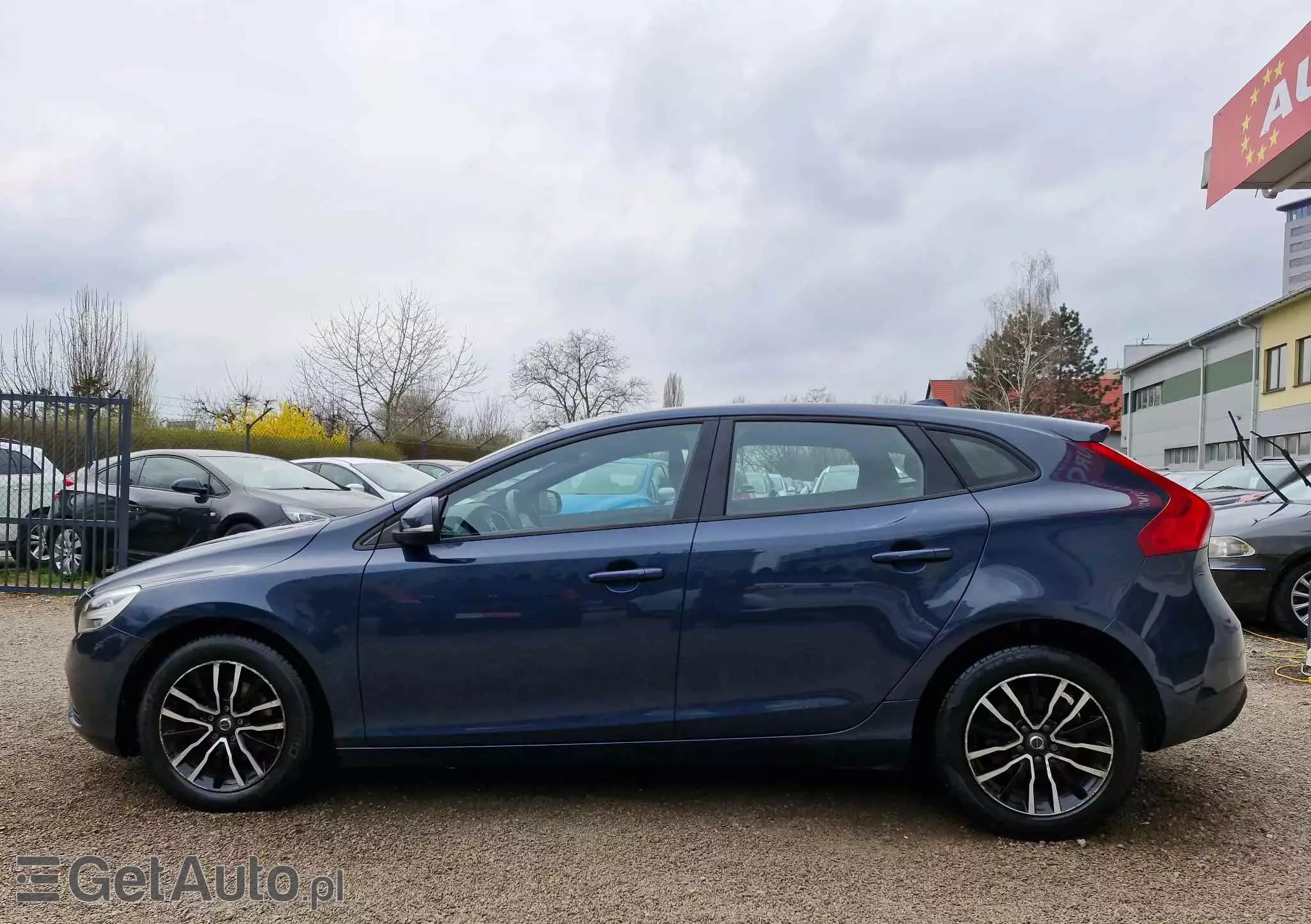 VOLVO V40 D2 Drive-E SCR Momentum