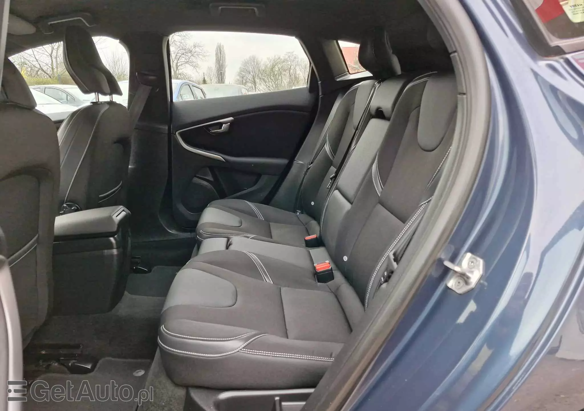 VOLVO V40 D2 Drive-E SCR Momentum