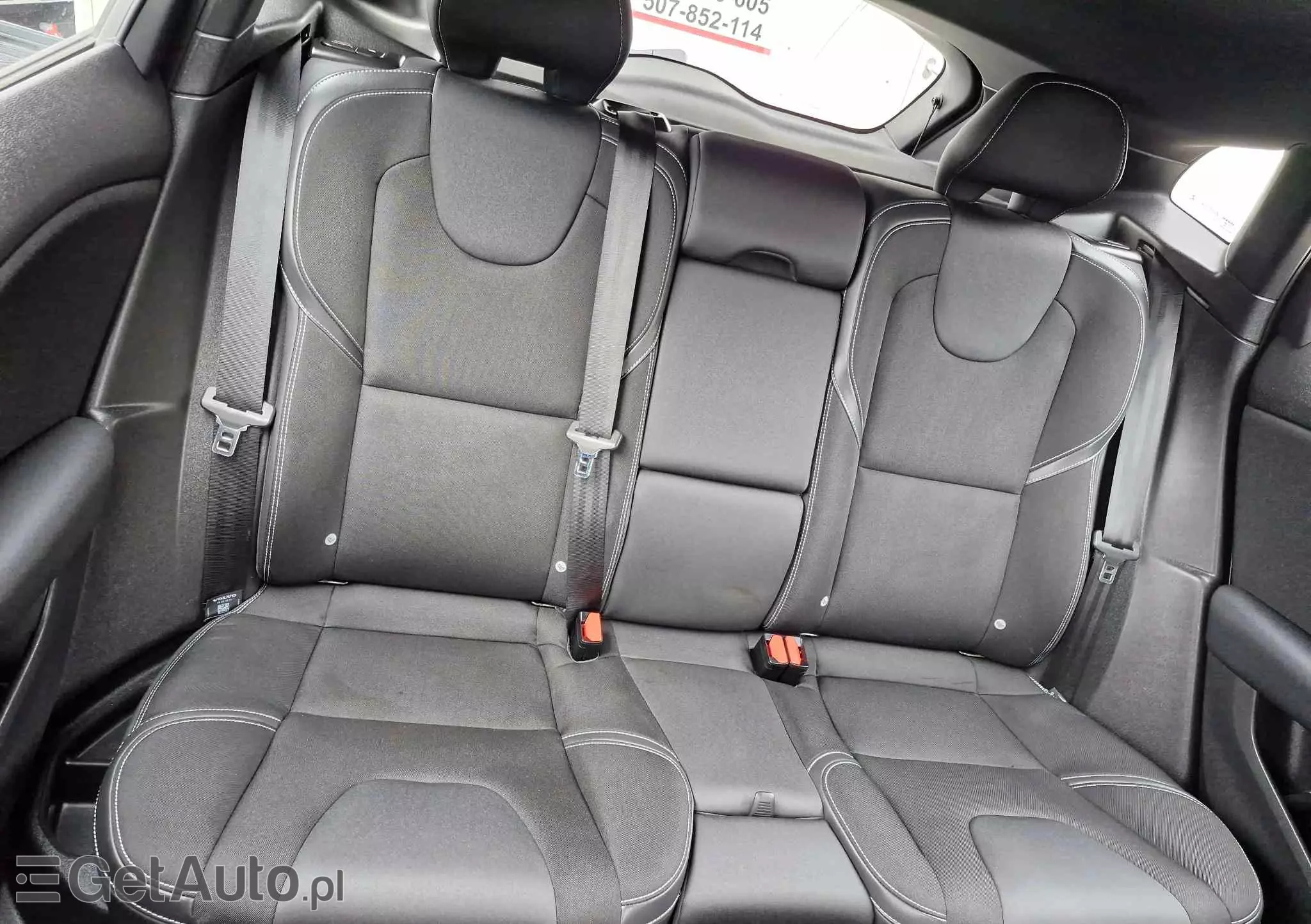 VOLVO V40 D2 Drive-E SCR Momentum