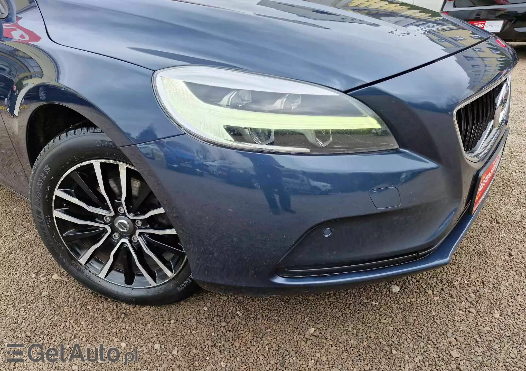 VOLVO V40 D2 Drive-E SCR Momentum