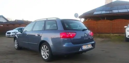 SEAT Exeo 