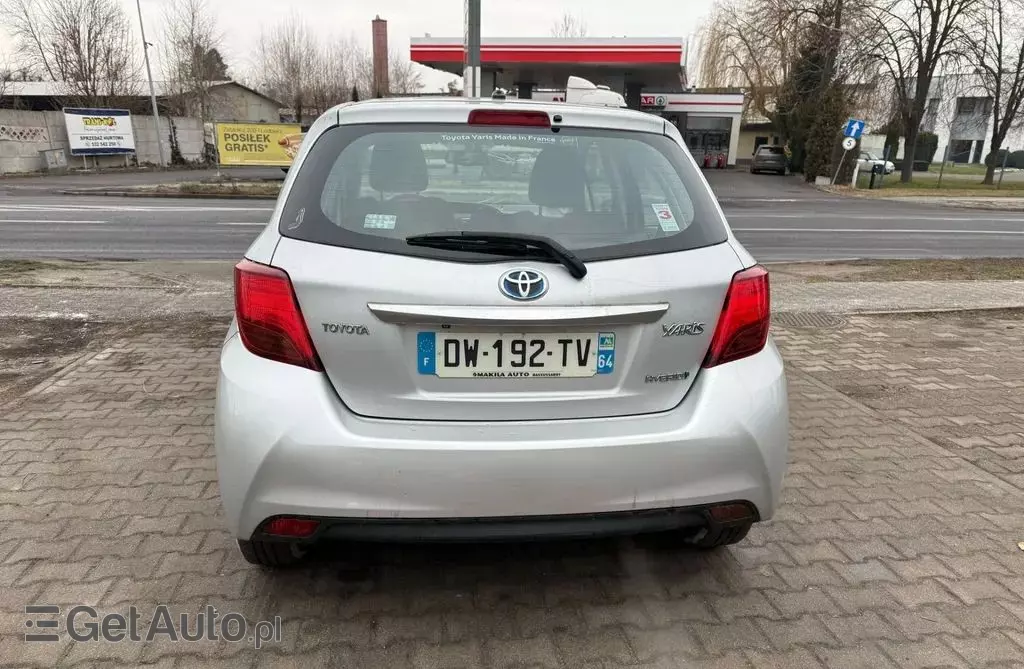 TOYOTA Yaris 