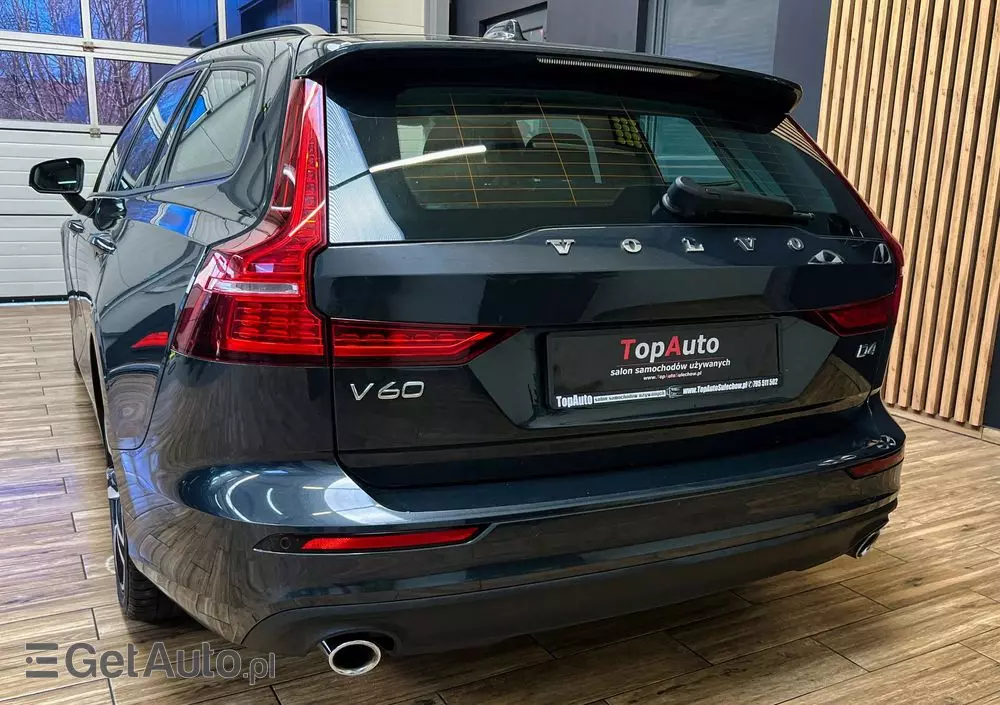 VOLVO V60 D4 Momentum