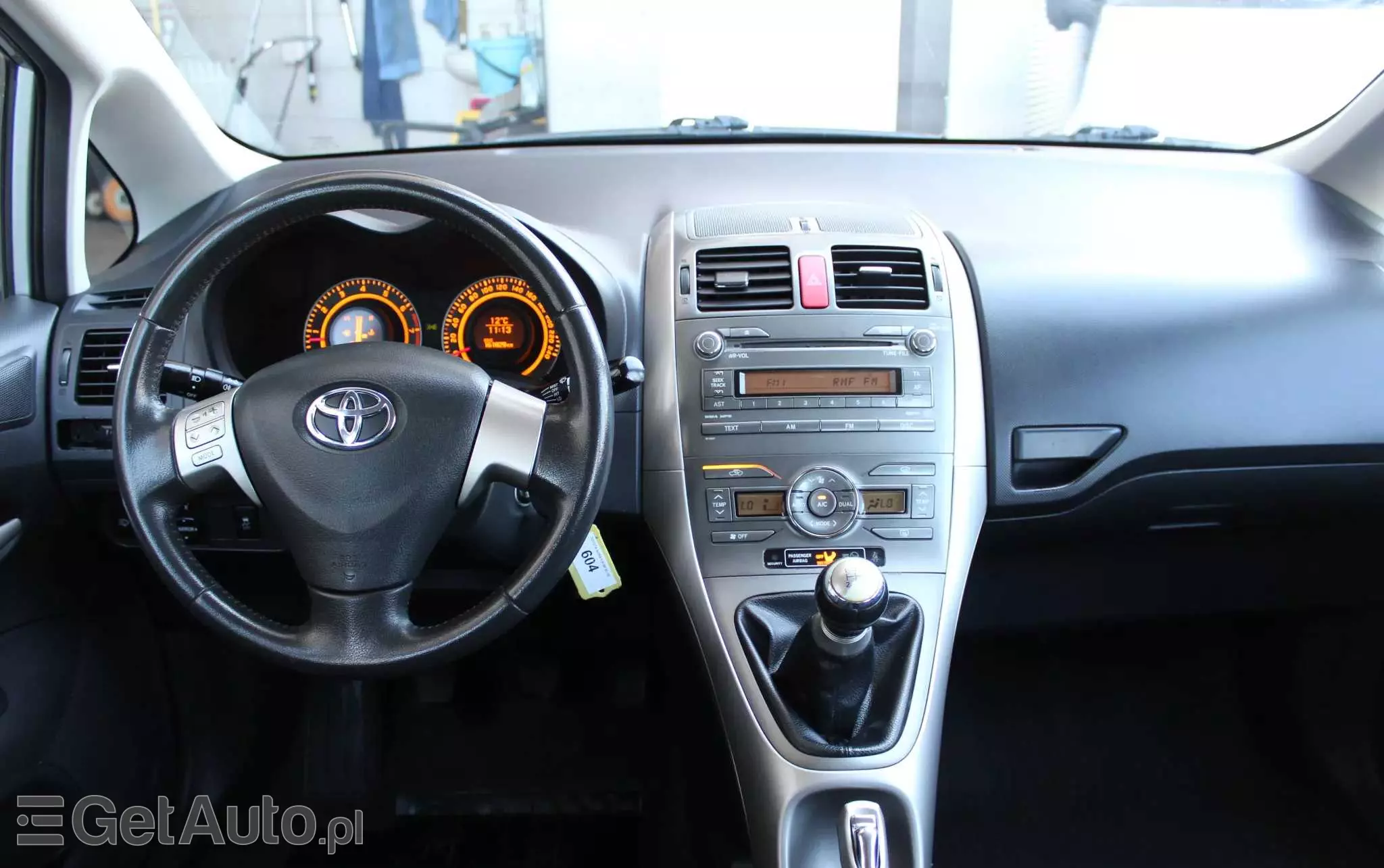 TOYOTA Auris  1.6 VVT-i Team