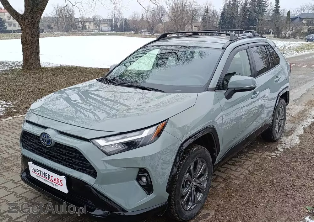 TOYOTA RAV4 