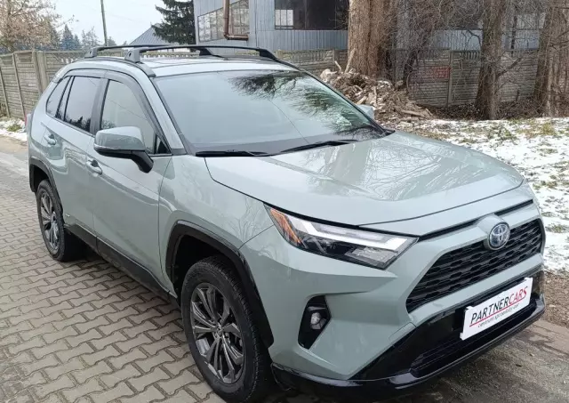 TOYOTA RAV4 