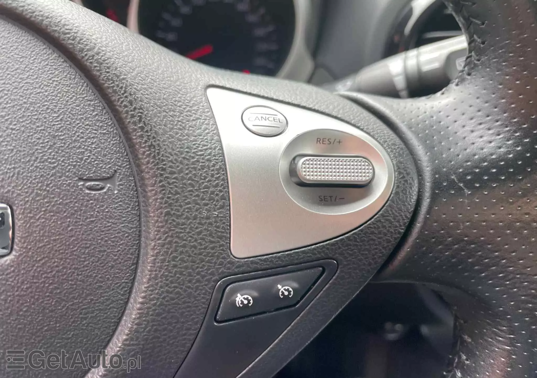 NISSAN Juke 1.5 dCi Visia + S&S