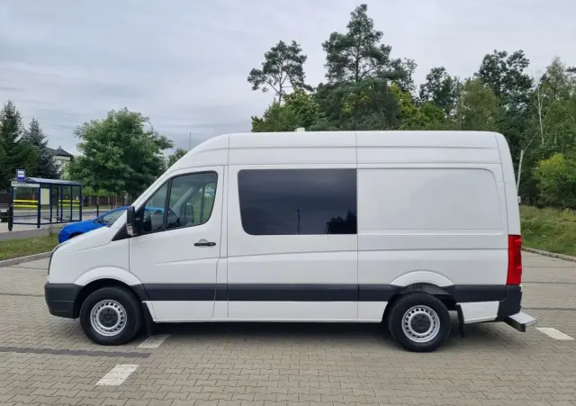 VOLKSWAGEN Crafter 