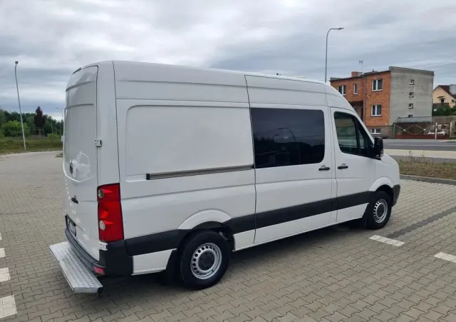 VOLKSWAGEN Crafter 