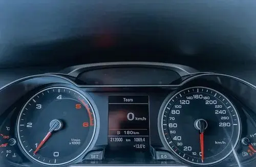 AUDI A4 