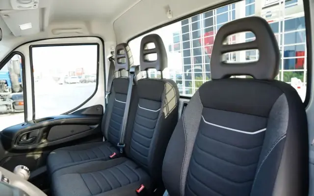 IVECO DAILY 35-160 / WYWROTKA / BLIŹNIAK / MANUAL / 2025 ROK / NOWY 