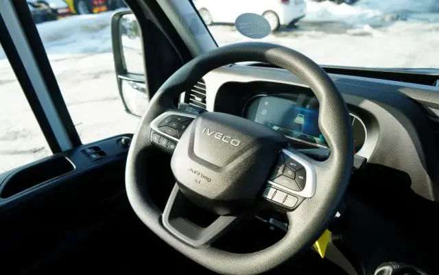 IVECO DAILY 35-160 / WYWROTKA / BLIŹNIAK / MANUAL / 2025 ROK / NOWY 
