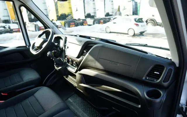 IVECO DAILY 35-160 / WYWROTKA / BLIŹNIAK / MANUAL / 2025 ROK / NOWY 