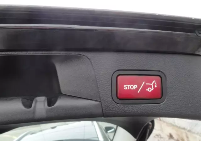 MERCEDES-BENZ Klasa C 220 d 4Matic T 9G-TRONIC Avantgarde