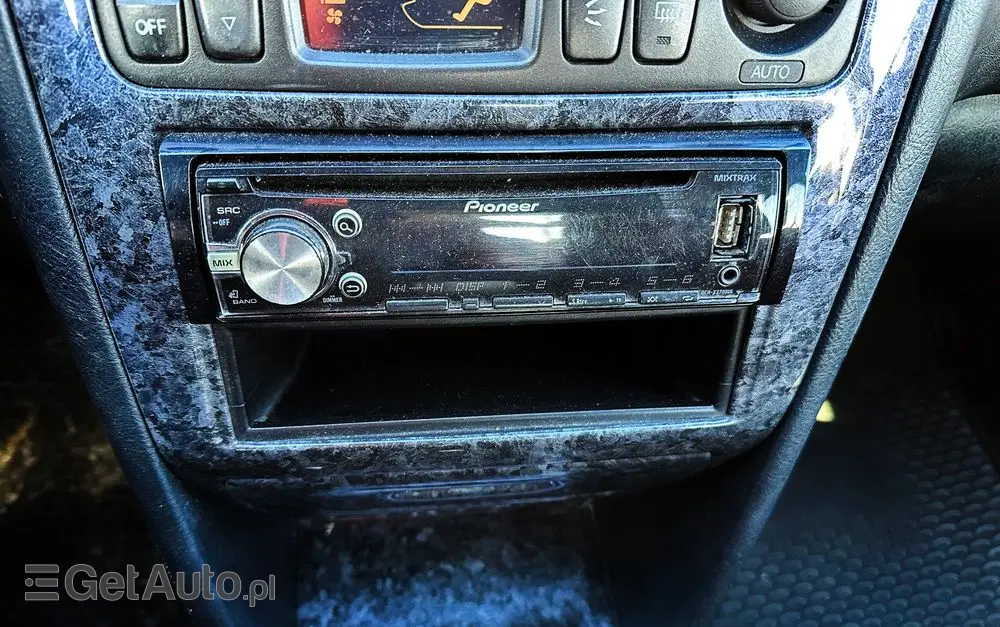 MITSUBISHI Galant 2.5 V6 Avance