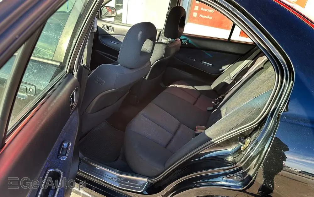 MITSUBISHI Galant 2.5 V6 Avance