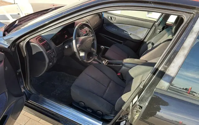 MITSUBISHI Galant 2.5 V6 Avance