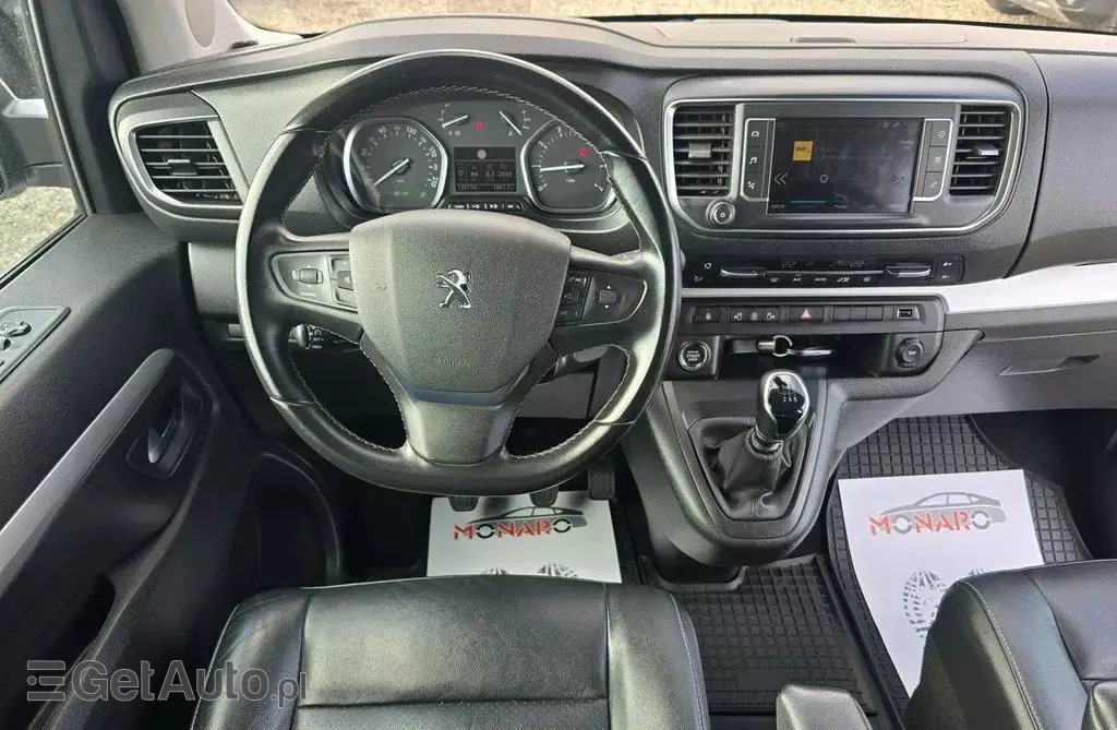 PEUGEOT Traveller 