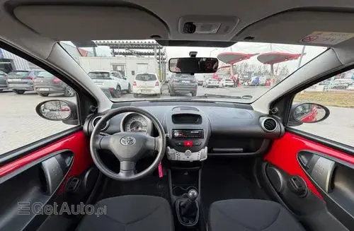 TOYOTA Aygo 