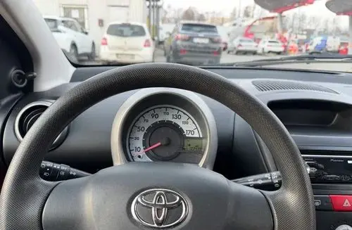 TOYOTA Aygo 