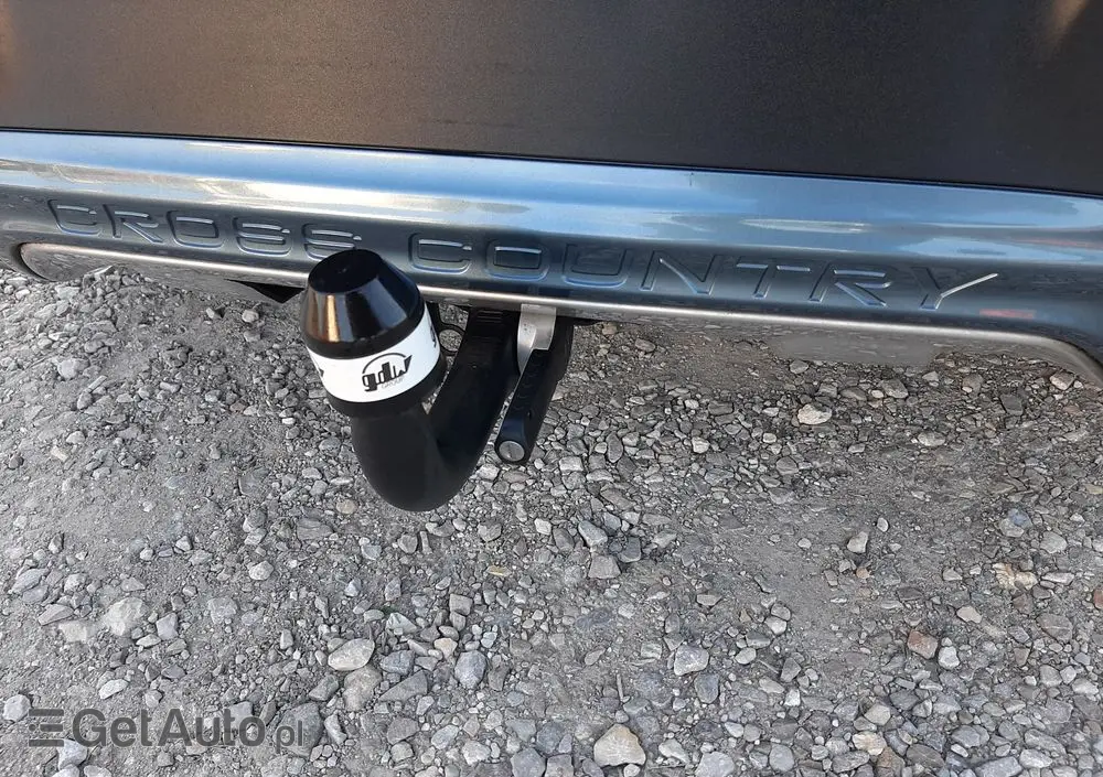 VOLVO V40 Cross Country D2