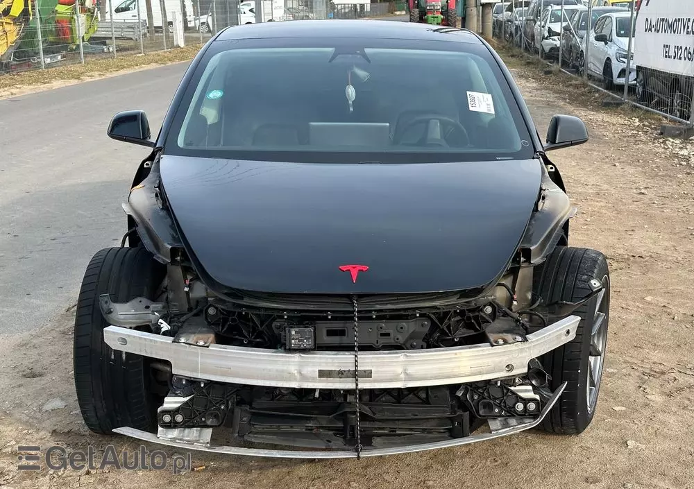 TESLA Model 3 Langstreckenbatterie RWD Hinterradantrieb Business