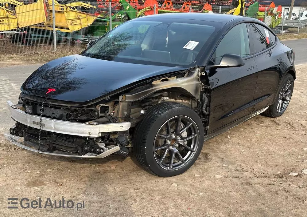 TESLA Model 3 Langstreckenbatterie RWD Hinterradantrieb Business