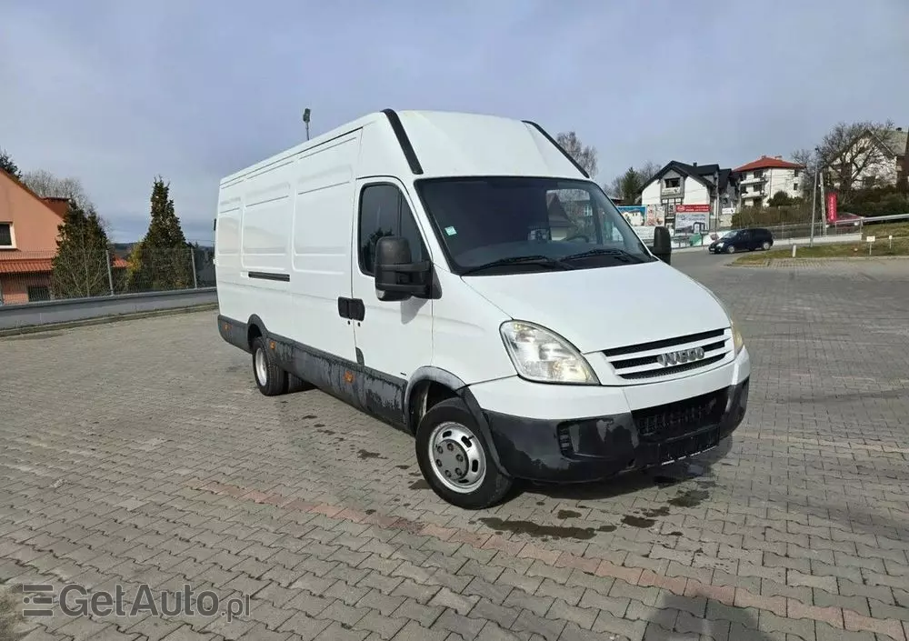 IVECO DAILY 