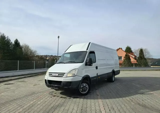 IVECO DAILY 