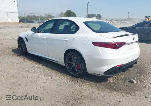 ALFA ROMEO Giulia 2.9 Bi Turbo V6 Quadrifoglio