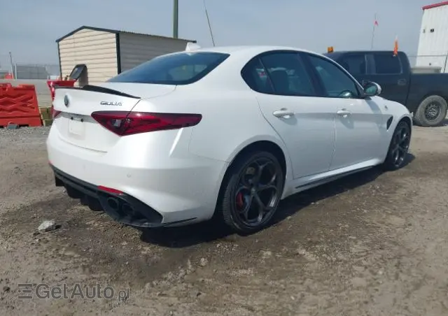 ALFA ROMEO Giulia 2.9 Bi Turbo V6 Quadrifoglio